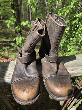 UGG Men's Brown Leather Zip-Back Engineer Boots